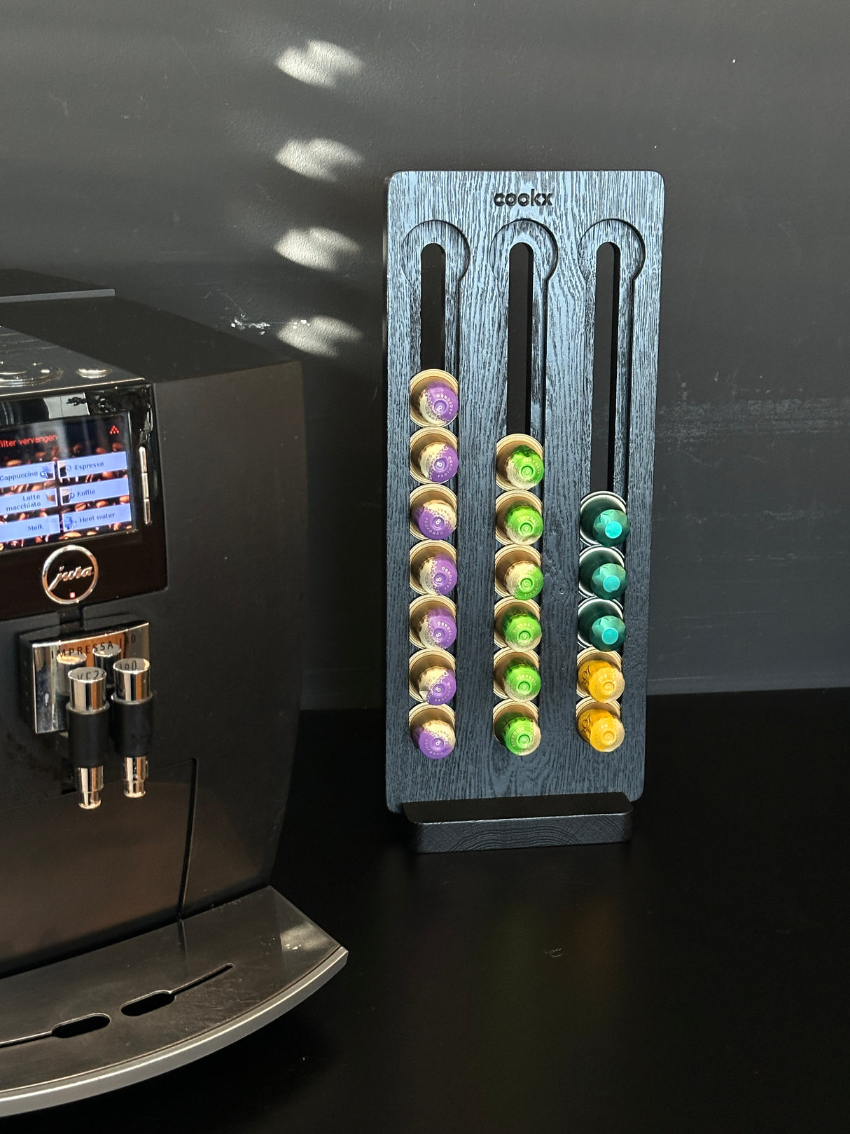 Koffiecuphouder – Eikenhout - Zwart of nature