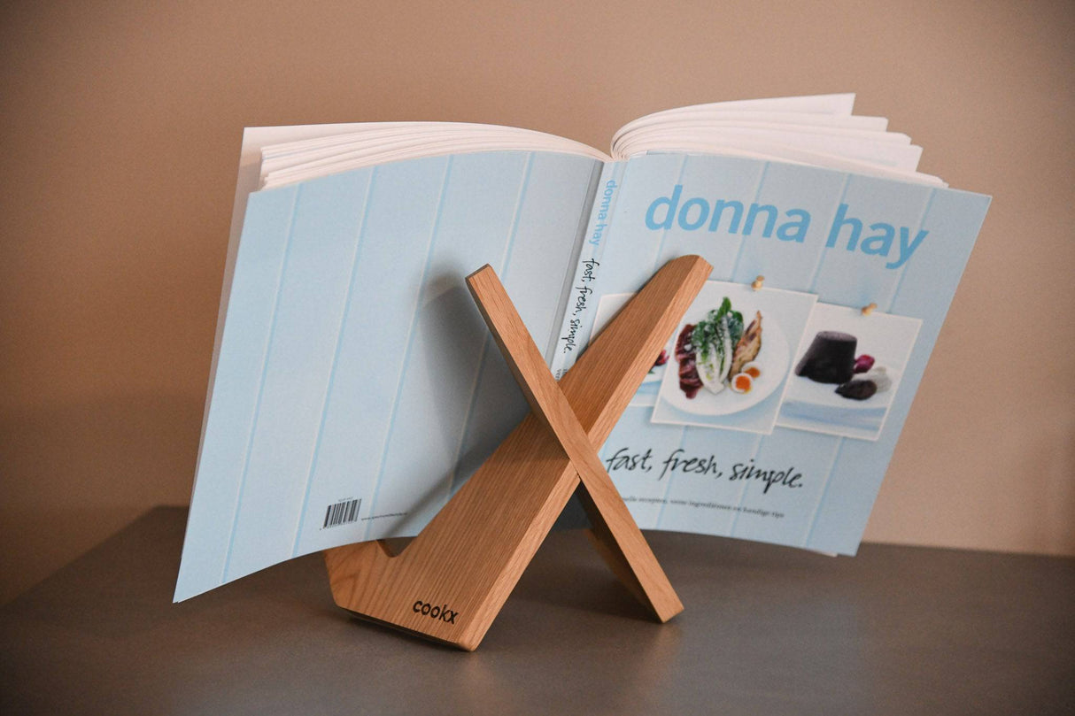 Boekenstandaard Hout - Boekensteun Natuurkleur Eik - Kruis Model - Uniek Model - COOKX