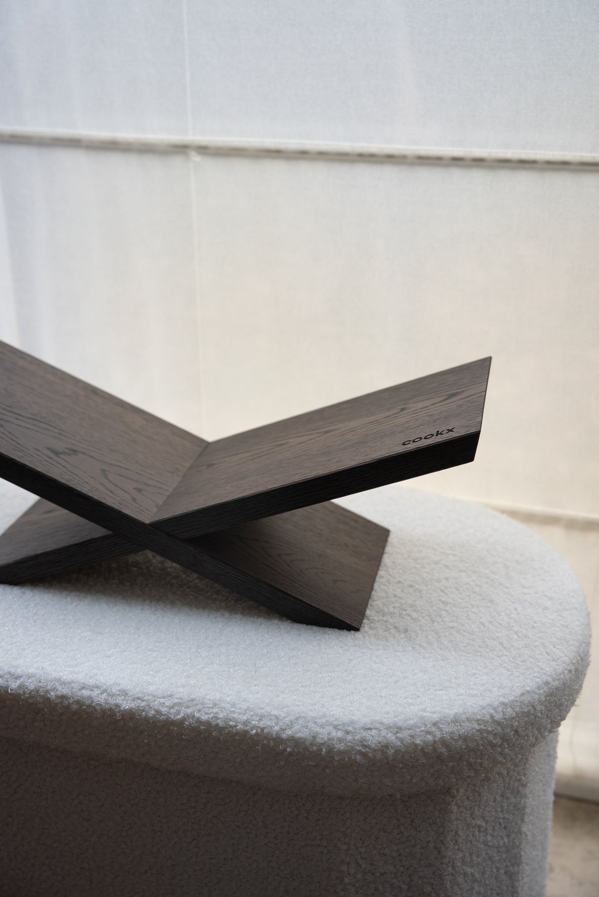 Boekenstandaard - Liggend Model - Eikenhout - Zwart, Nature, Beige, Chocolade